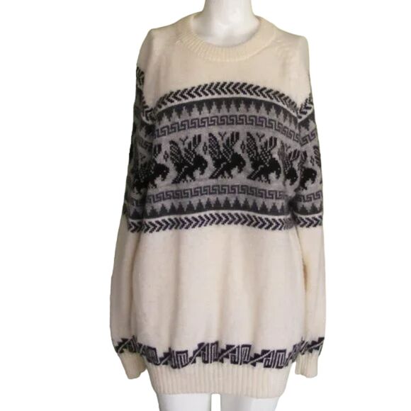 ALPACA Sweater, M/L, Off White with Grey & black Griffins, and geometric trim - Picture 9 of 11